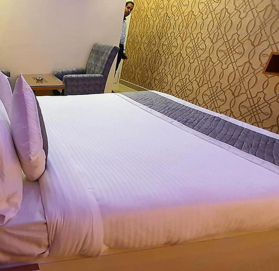 Hotel Gokul Raj By Wb Economy , Madhubani Exteriér fotografie